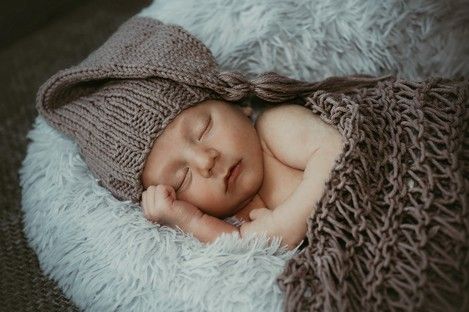 babyboy-newborn-baby-fotoshooting-babyfotos-mannheim-neugeborenen-natalie-schampaul-1.jpg