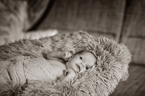 newborn-baby-fotoshooting-babyfotos-mannheim-ludwigshafen-natalie-schampaul-3.jpg