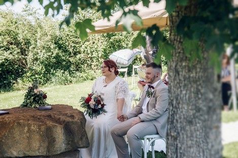 standesamt-hochzeit-standesamtliche-trauung-reportage-im-freien-natalie-schampaul-9.jpg