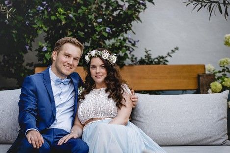 standesamt-portraits-hochzeit-vintage-blumenkranz-hochzeitsfotograf-natalie-schampaul-mannheim-13.jpg