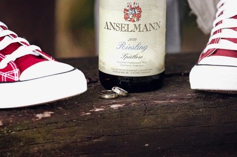 weinstrasse-pfalz-deidesheim-hochzeit-weinberge-weinlaube-brautpaar-hochzeitsfotos-fotoshooting-natalie-schampaul-39.jpg
