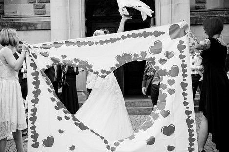 hochzeitsreportage-momente-gaeste-feier-hochzeit-reportage-fotograf-schampaul-266.jpg