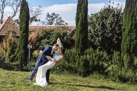 hochzeitsfotografie-hofgut-battenberg-pfalz-fotoshooting-brautpaar-shooting-hochzeitsfotografin-natalie-schampaul-pfalz-33.jpg
