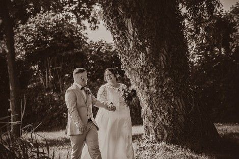 hochzeitsbilder-brautpaar-fotos-fotoshooting-hochzeit-brautpaarshooting-34.jpg