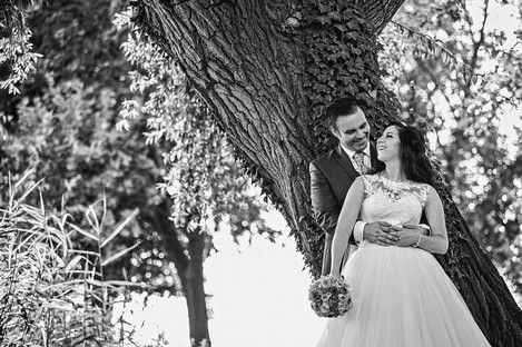 hochzeitsfotos-brautpaar-fotos-fotoshooting-hochzeit-brautpaarshooting-123.jpg