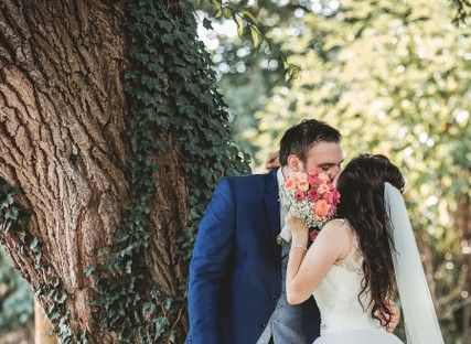 hochzeitsfotos-brautpaar-fotos-fotoshooting-hochzeit-brautpaarshooting-126.jpg