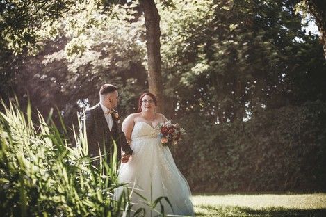 brautpaarshooting-brautpaar-fotoshooting-am-see-altrip-darstein-hochzeitsfotos-schampaul-1.jpg