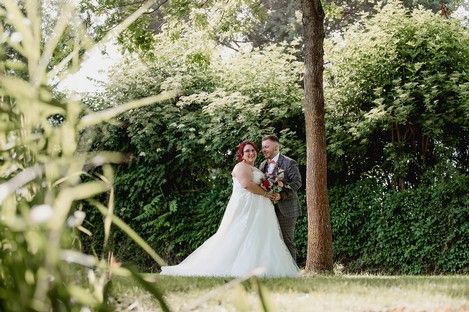brautpaarshooting-brautpaar-fotoshooting-am-see-altrip-darstein-hochzeitsfotos-schampaul-7.jpg
