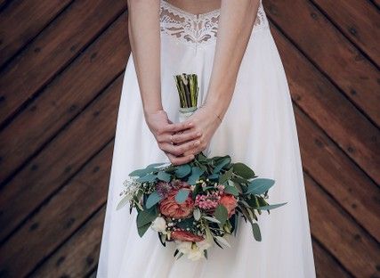 brautstrauss-ringbilder-hochzeit-ringe-blumen-ideen-natalie-schampaul-77.jpg